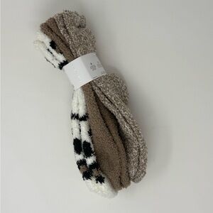 Tahari 3 pairs of New Plush Socks. Shoe Size 5-10.